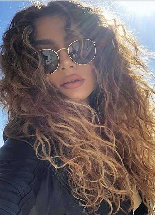 Curly Hairstyles for Women-11