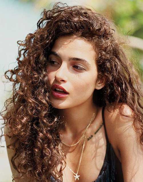 Hairstyles for Curly Hair-19