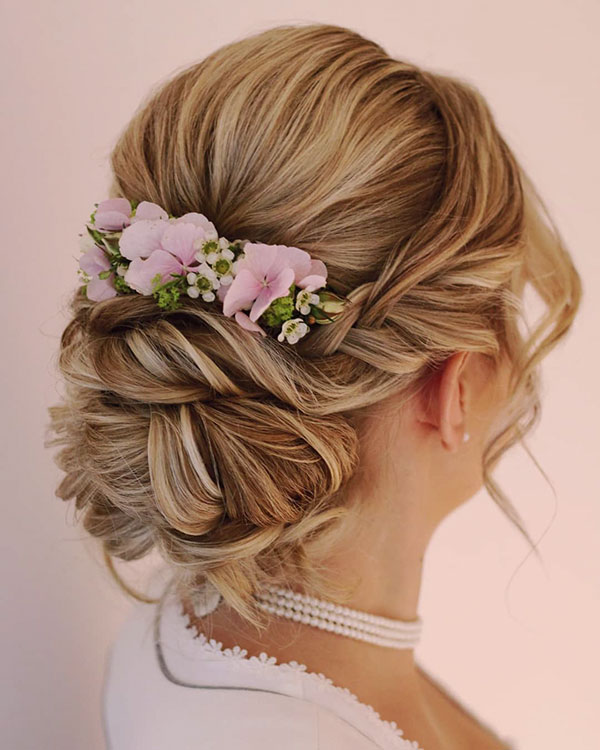Pictures Of Updo Hairstyles