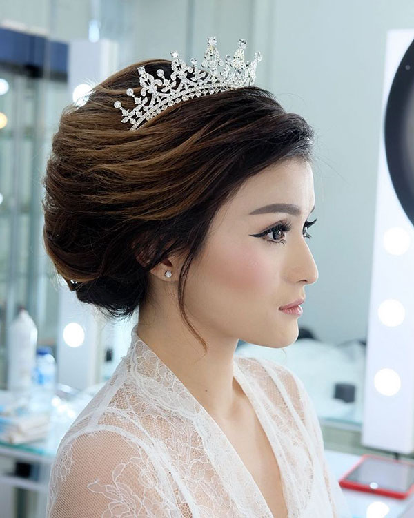 Elegant Bridal Hair